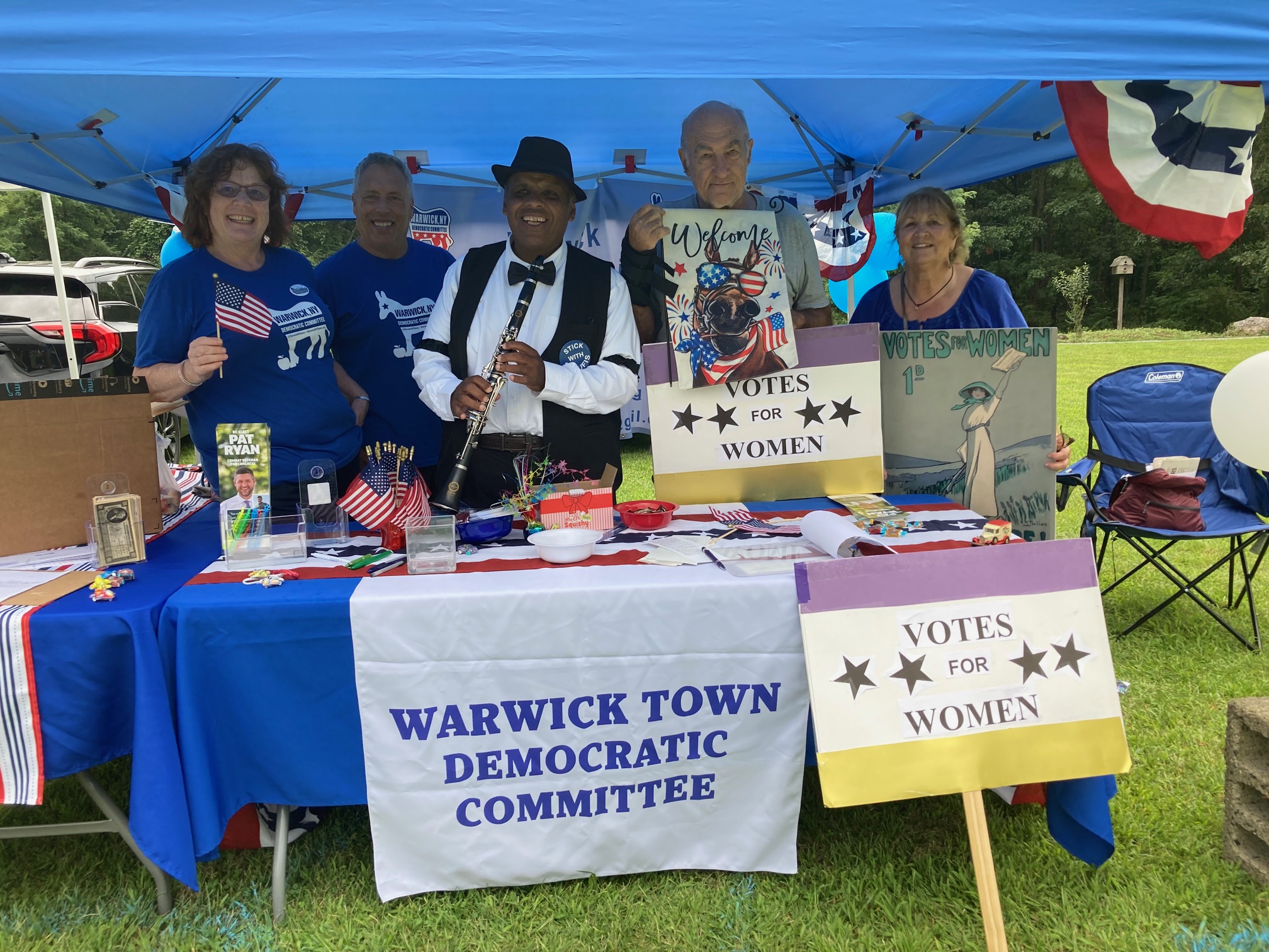 Volunteers at the Warwick Democrats table