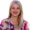 Headshots-25_clearbackgroun