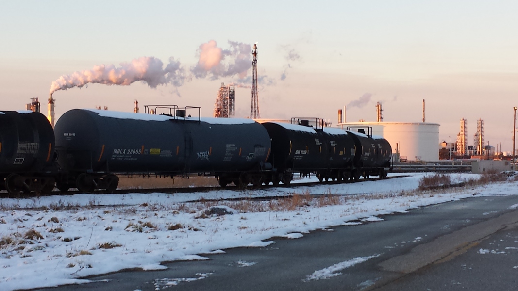 No Frack Trains! Send the message, No Liquefied Gas (LNG) Transport