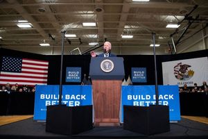 Biden_Build_Back_Better_Saul_Loeb_GettyImages-1233855633