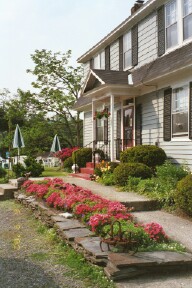 Grayhaven Motel Becomes a Certified Living Wage Employer