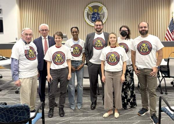 CWAers Hold Silent Protest at FCC Meeting