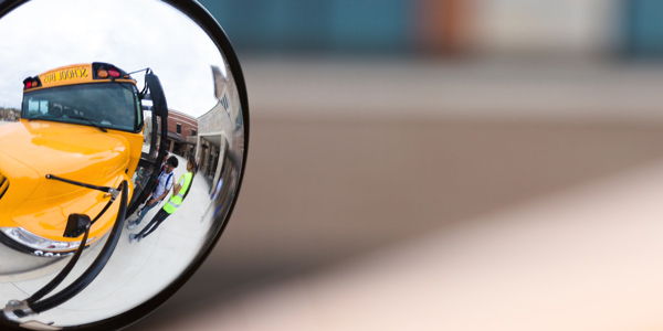 Trump targets immigrants again