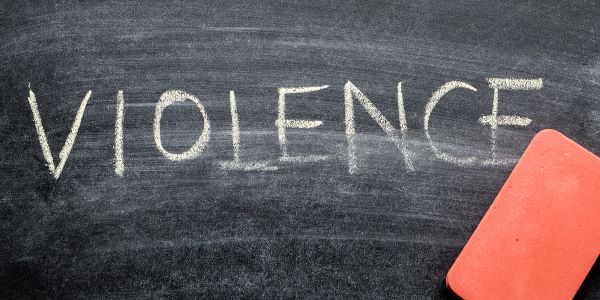 Erasing violence | Credit: GettyImages/sebastianosecondi