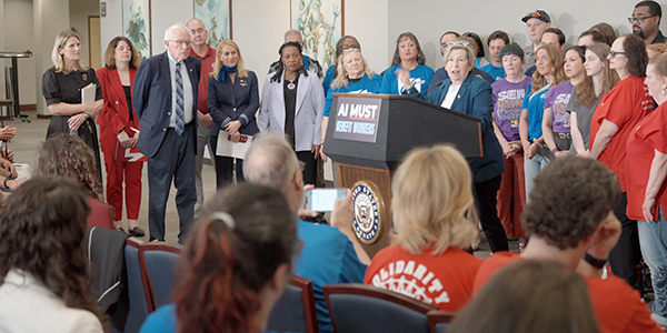 Randi Weingarten speaking to a crowd.