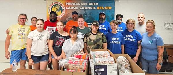 CWAers Volunteer at Guest House in Milwaukee